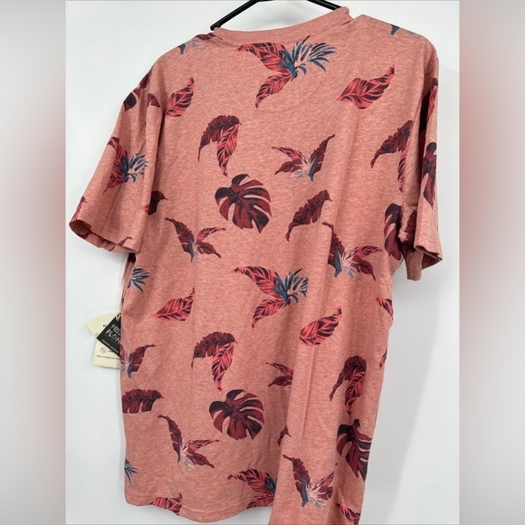 NWT Free Planet Hawaiian T Shirt L Tropical Print Organic Initiative - Picture 4 of 4